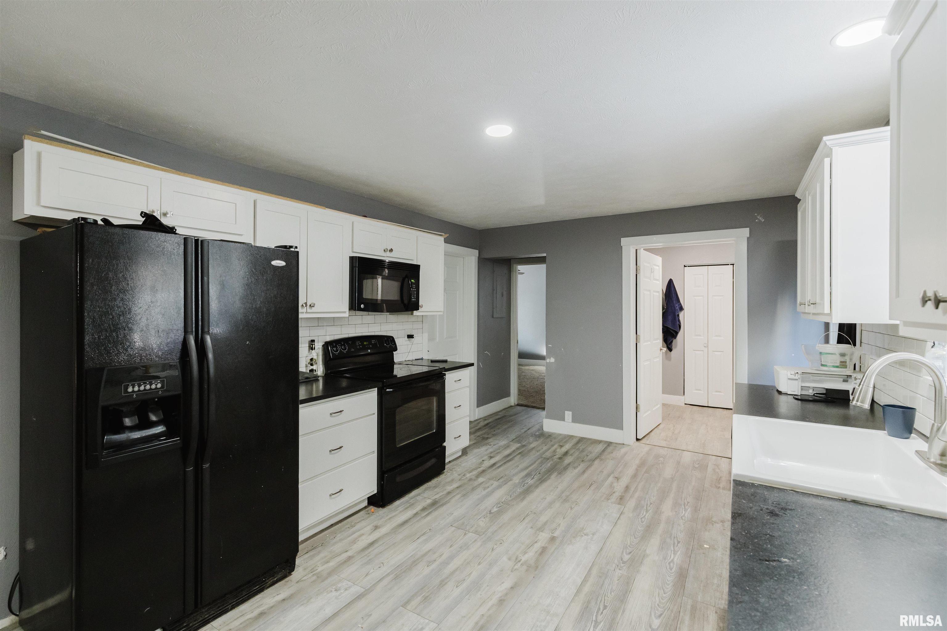 1201 North 11th Street Herrin, IL 62948 - Photo 6 of 24