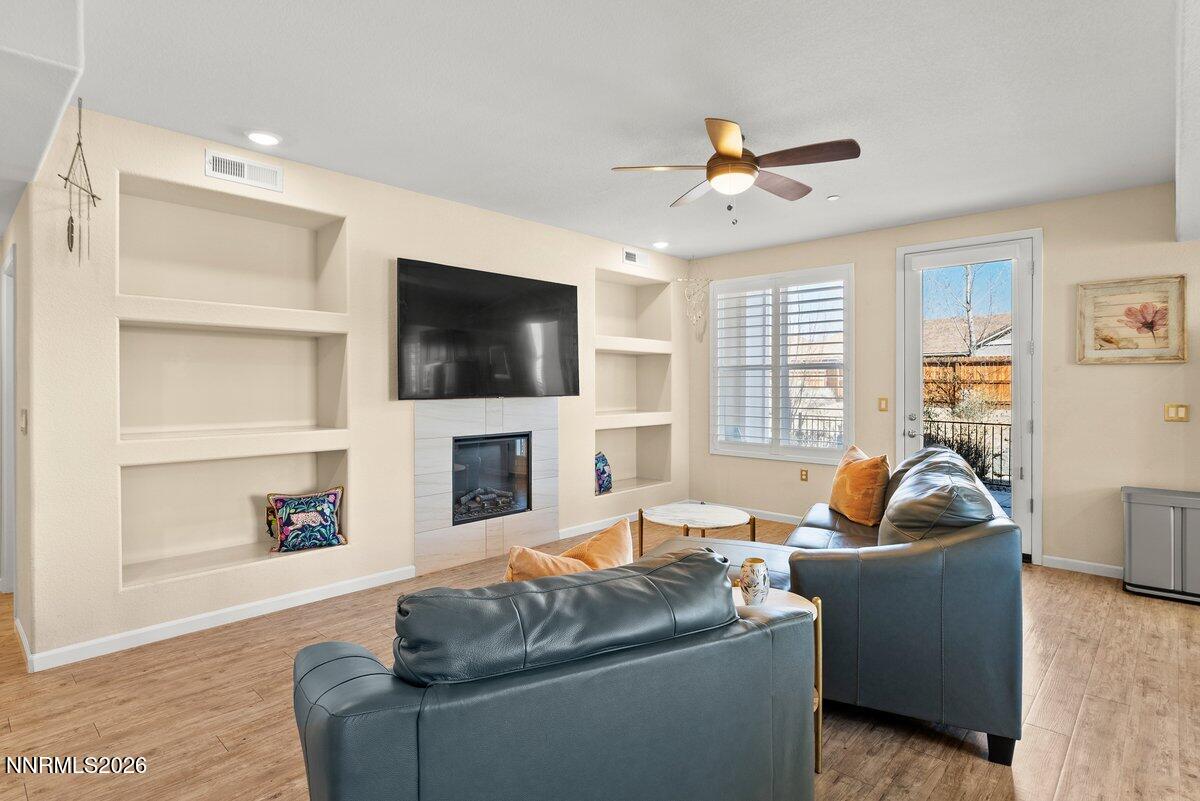 596 Costa Azul Drive Sparks, NV 89436 - Photo 11 of 21 596 Costa Azul Drive Sparks NV 89436 11