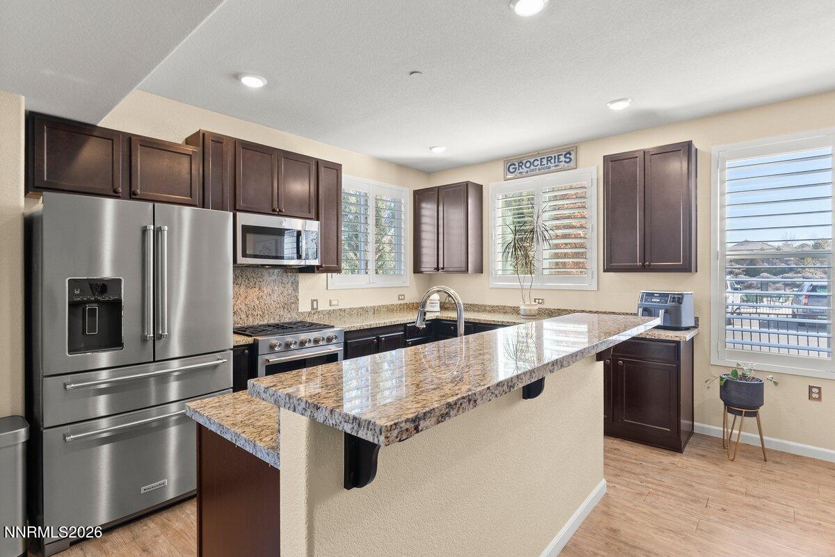 596 Costa Azul Drive Sparks, NV 89436 - Photo 6 of 21 596 Costa Azul Drive Sparks NV 89436 7 o