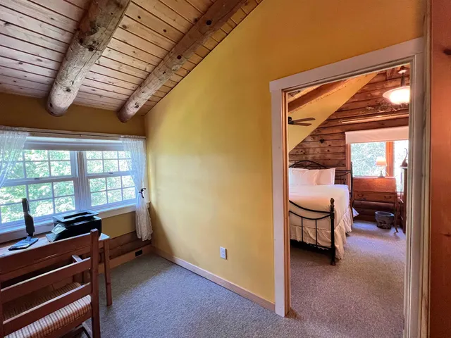 $795,000 | 211 Wood Road, Hartford, VT 05059