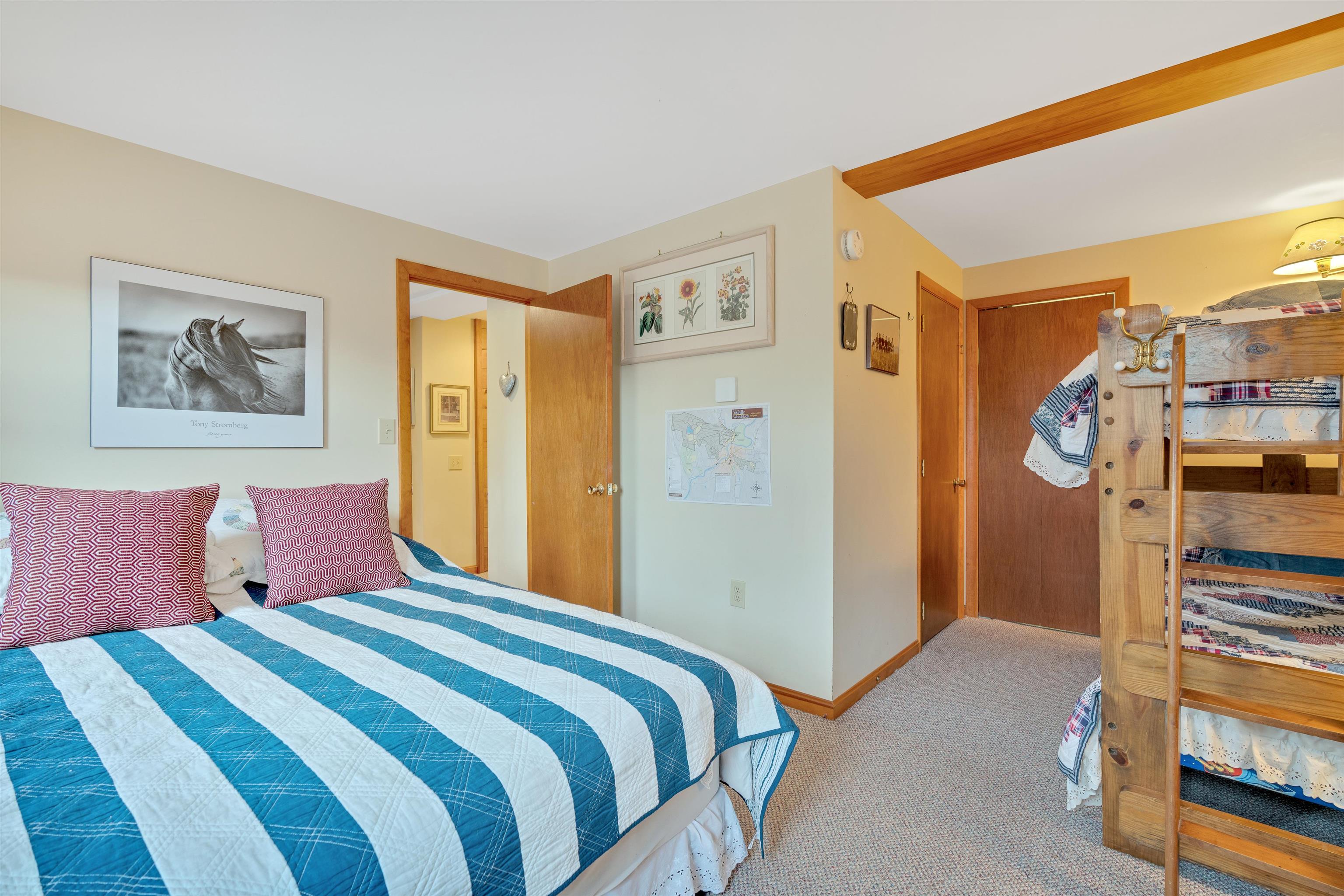 211 Wood Road Hartford, VT 05059 - Photo 30 of 56