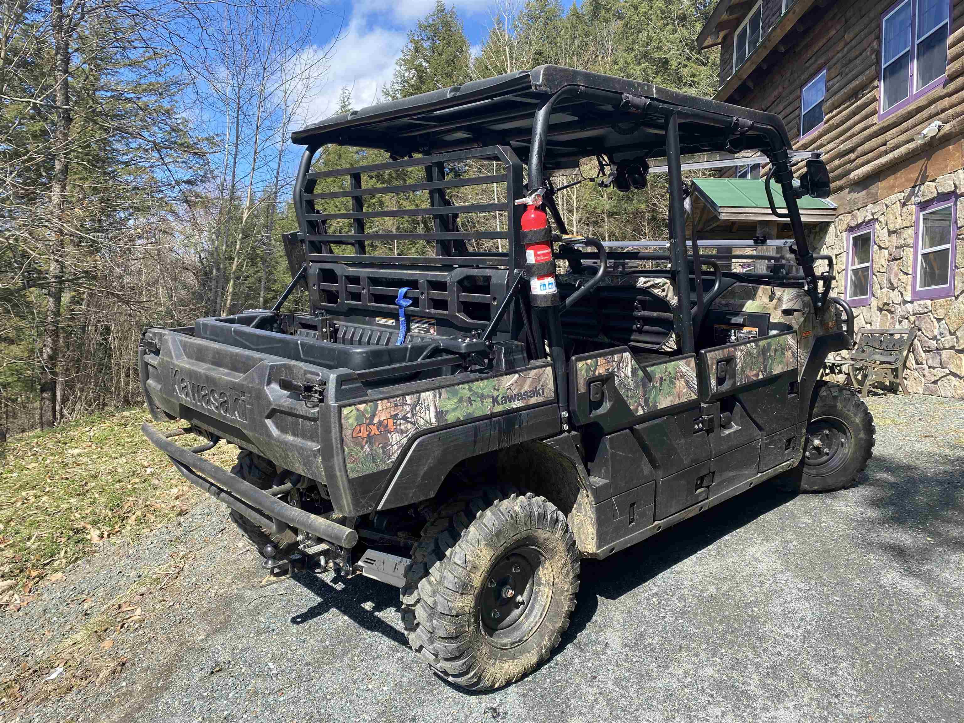 211 Wood Road Hartford, VT 05059 - Photo 3 of 56