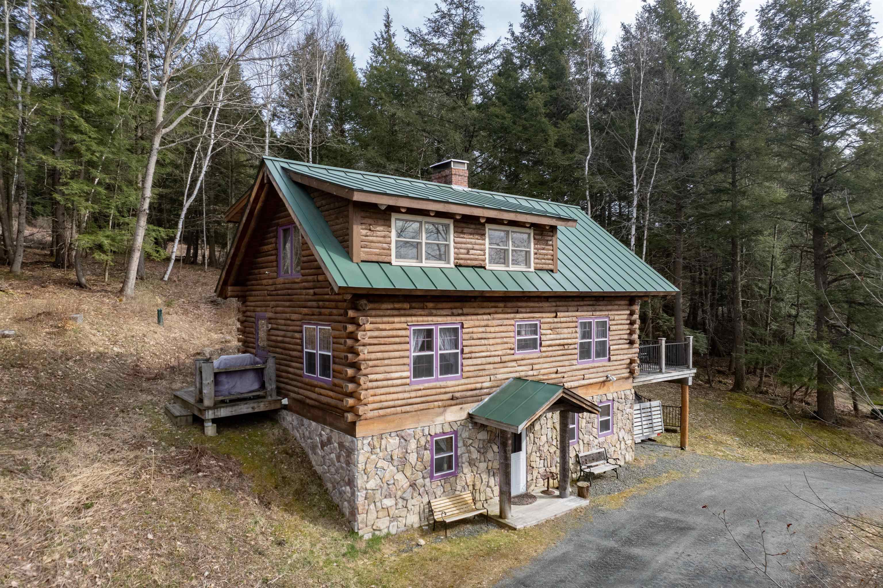 211 Wood Road Hartford, VT 05059 - Photo 46 of 56