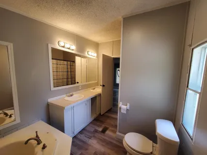 $220,000 | 2990 Vanzant Bend Road, Belvidere, TN 37306