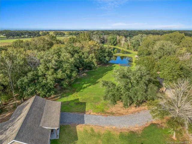 $799,000 | 19287 Dama Landry Road, Jennings, LA 70546