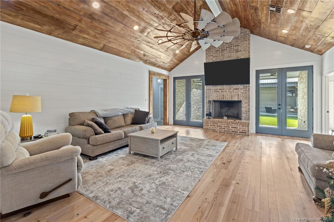 19287 Dama Landry Road Jennings, LA 70546 - Photo 9 of 45