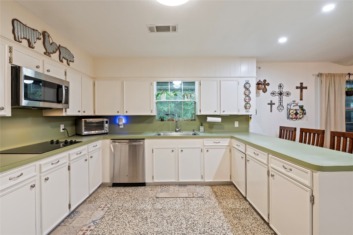 725 Thompson Road Alvin, TX 77511 - Photo 20 of 44