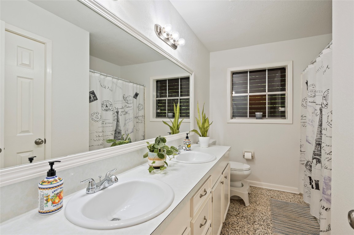 725 Thompson Road Alvin, TX 77511 - Photo 28 of 44