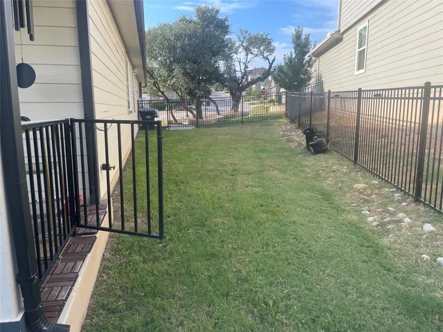 $2,290 | 145 Merrick Road, Georgetown, TX 78628