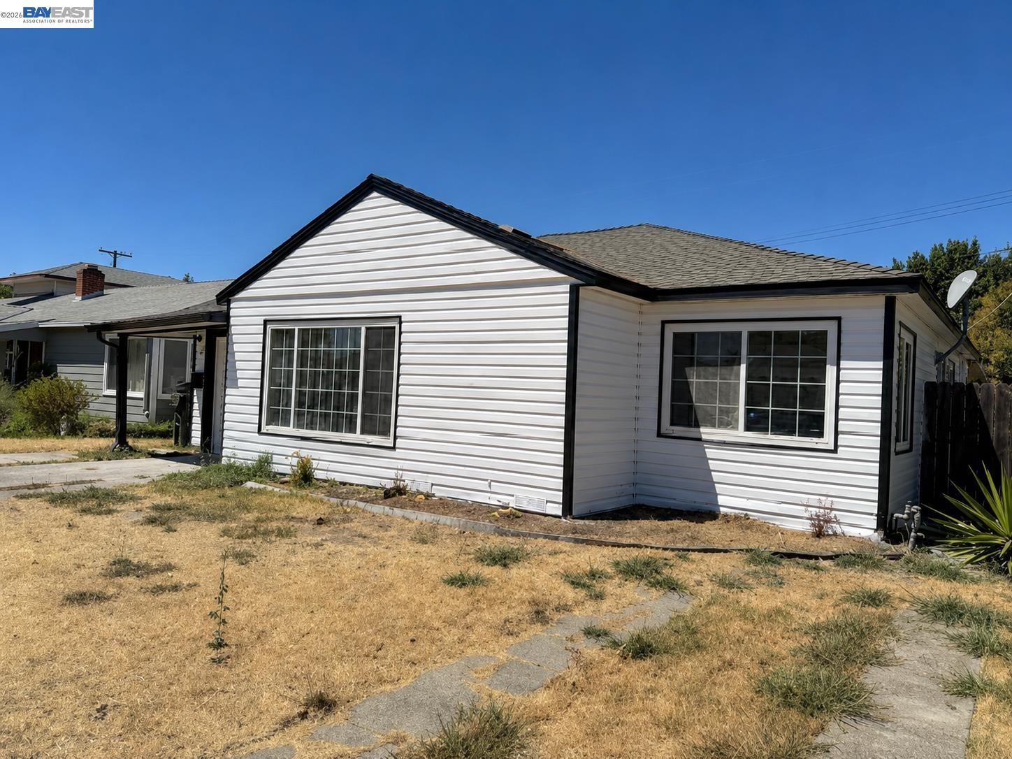 5250 Standish Road Sacramento, CA 95820 - Photo 9 of 29 Gallery Image 9