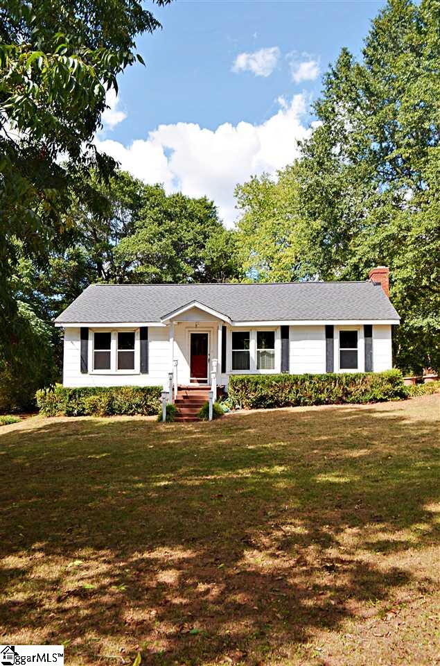 40 South Fairfield Road Greenville, SC 29605 - Photo 2 of 31 Gallery Image 2