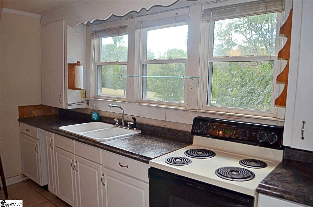 40 South Fairfield Road Greenville, SC 29605 - Photo 9 of 31 Gallery Image 9