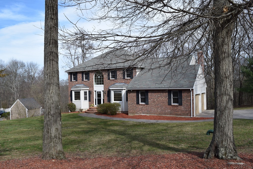 68 Ashcroft Road Sharon, MA 02067 - Photo 1 of 28 Gallery Image 1