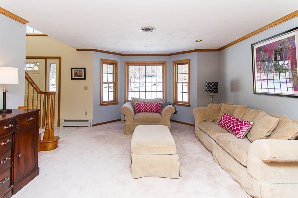 68 Ashcroft Road Sharon, MA 02067 - Photo 11 of 28 Gallery Image 11