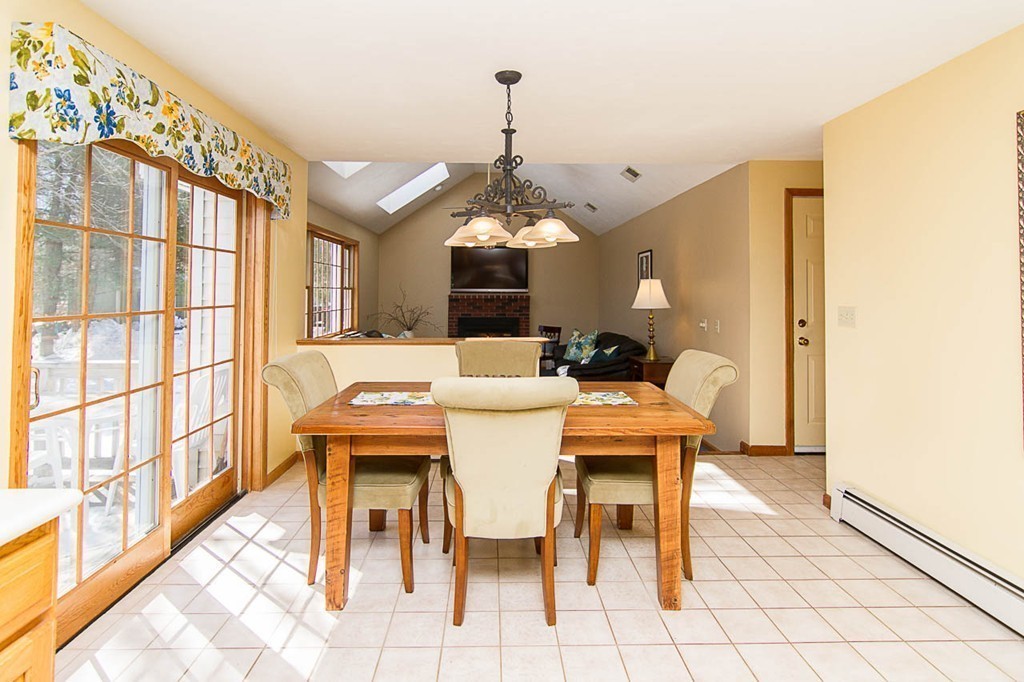 68 Ashcroft Road Sharon, MA 02067 - Photo 6 of 28 Gallery Image 6