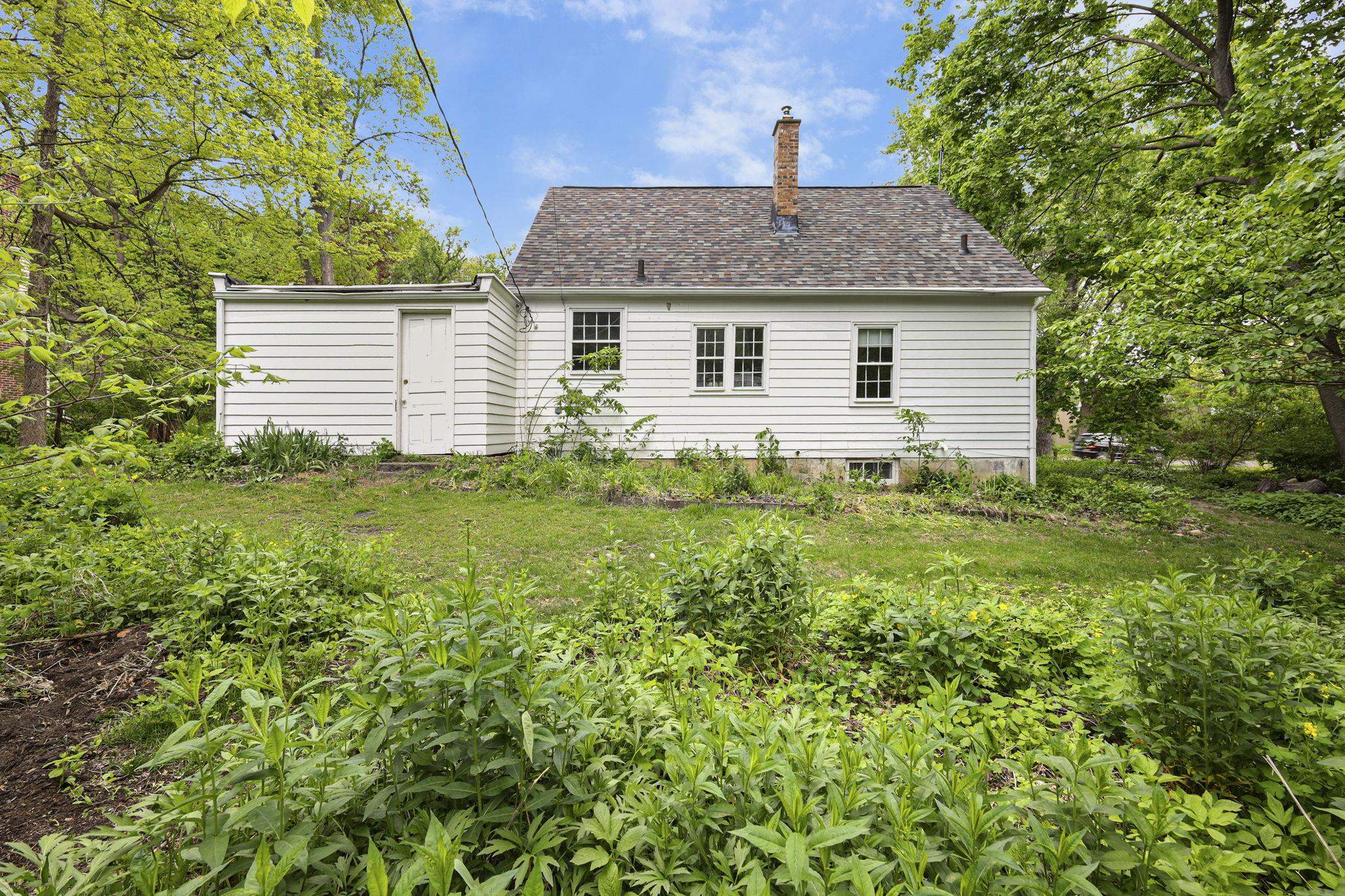 3209 Topping Road Madison, WI 53705 - Photo 30 of 34
