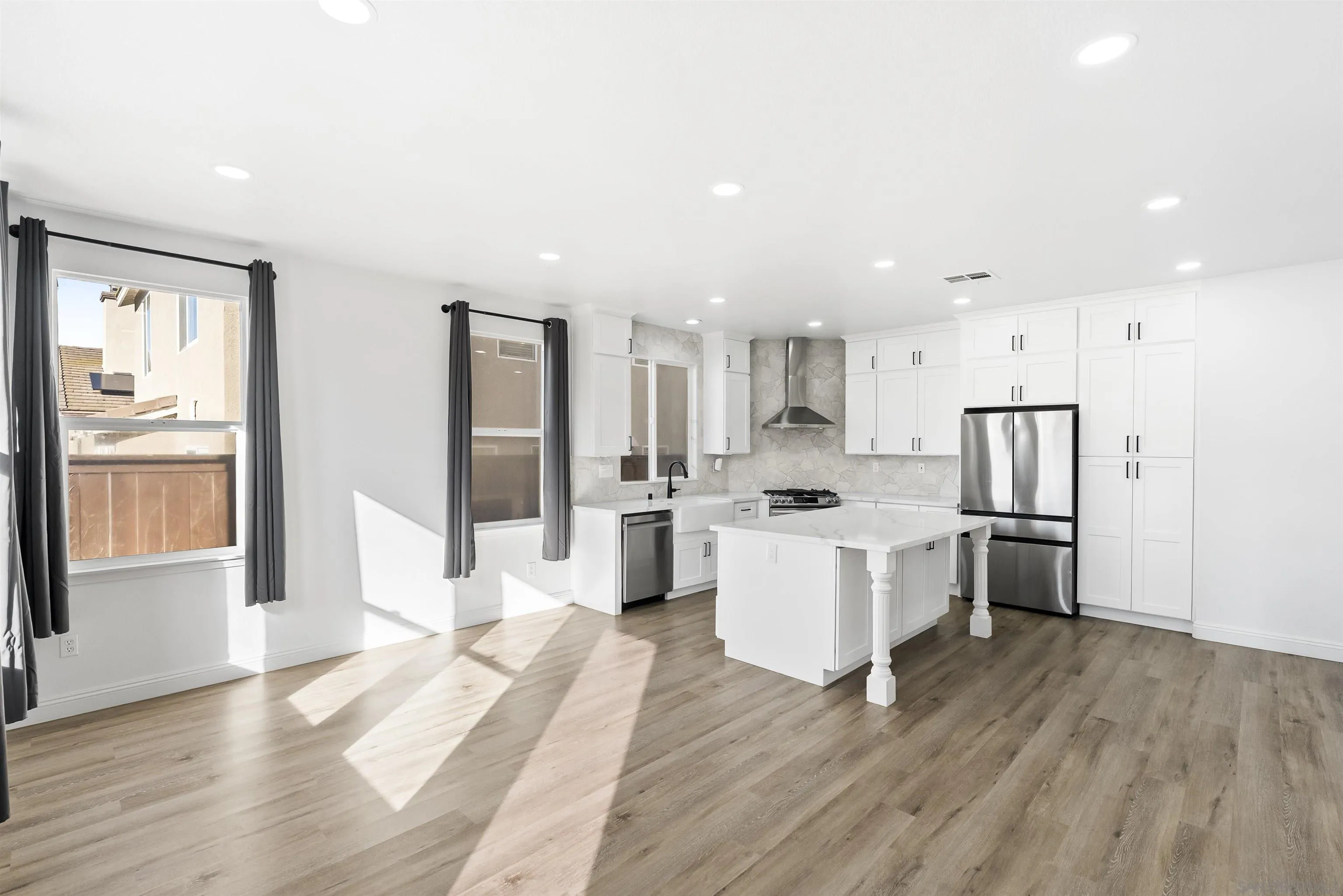 1048 Sunset Crossing Point San Diego, CA 92154 - Photo 4 of 4