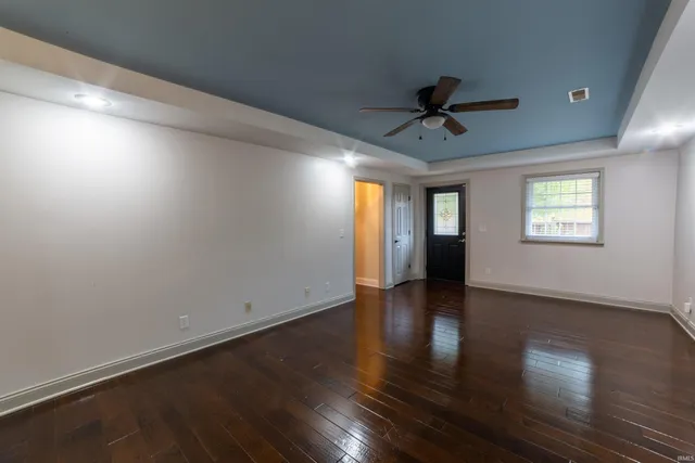 $325,000 | 2233 South Folsomville Road, Boonville, IN 47601