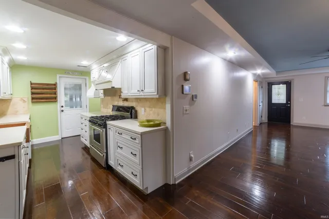 $325,000 | 2233 South Folsomville Road, Boonville, IN 47601