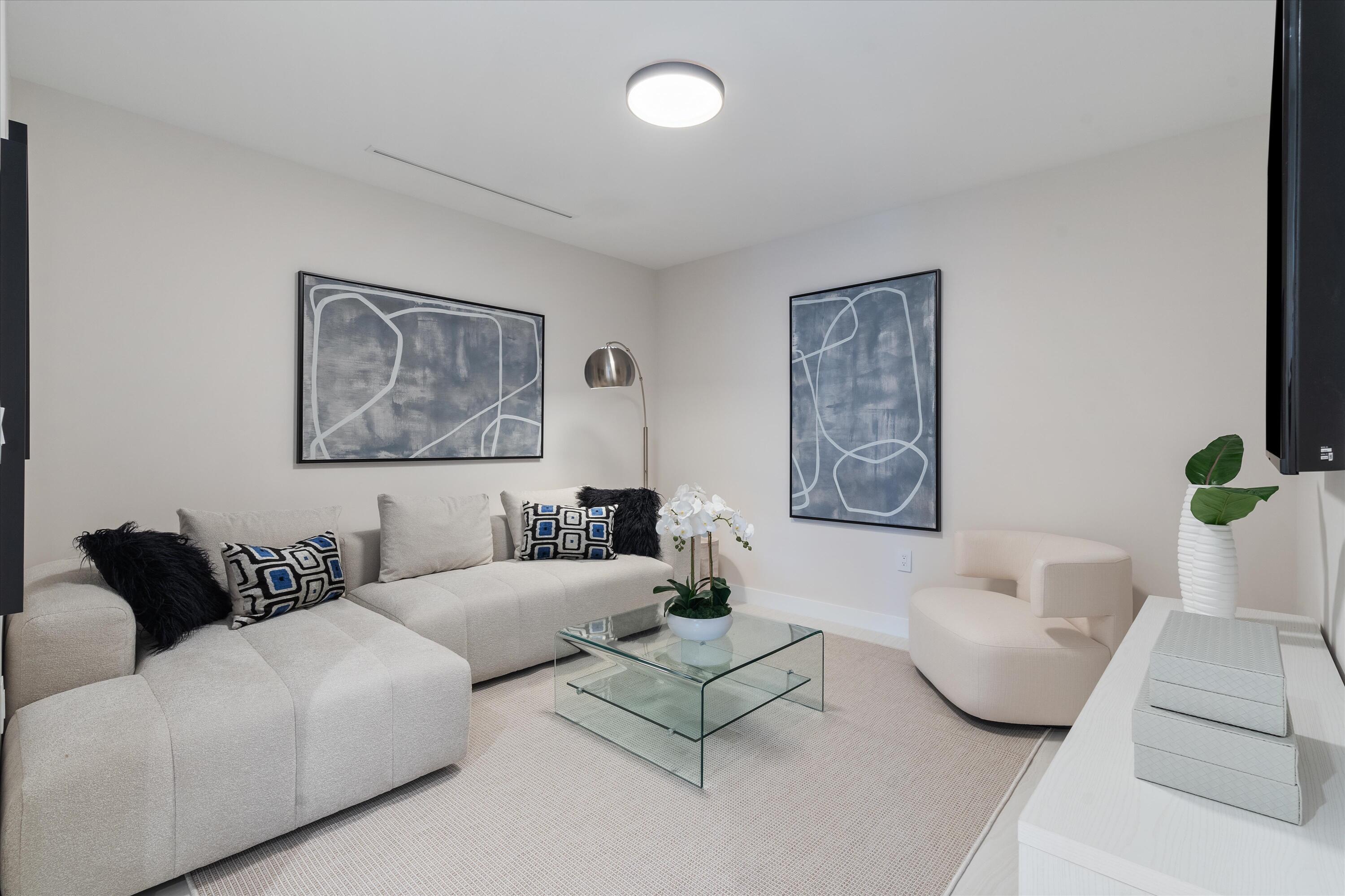 220 Southeast Mizner Boulevard, Unit 604 Boca Raton, FL 33432 - Photo 13 of 52 Den