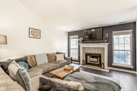 $275,000 | 7629 Blackthorn Court, Indianapolis, IN 46236