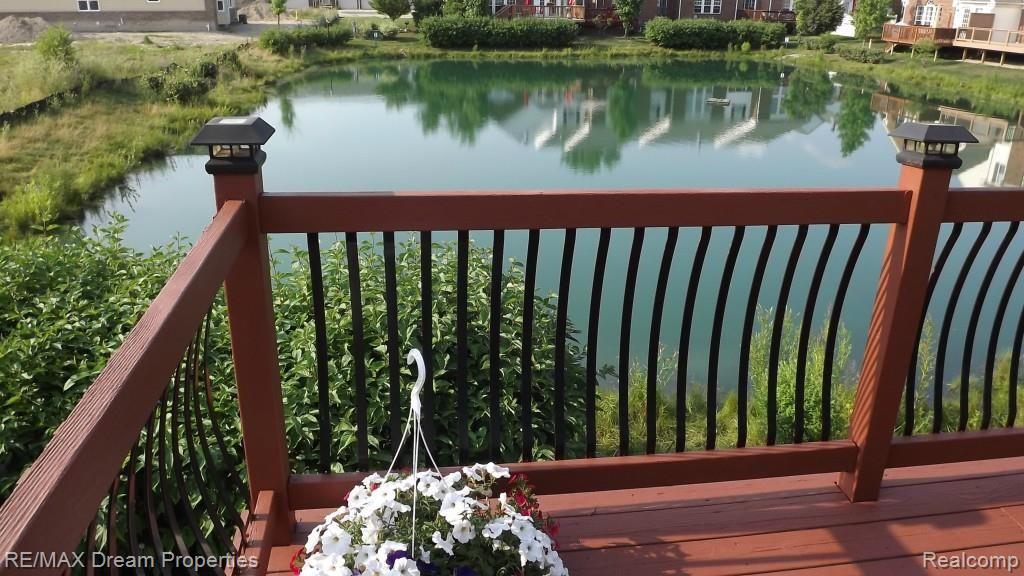 49146 Hawksburry Road, Unit 106 Canton, MI 48188 - Photo 6 of 60 6.JPG