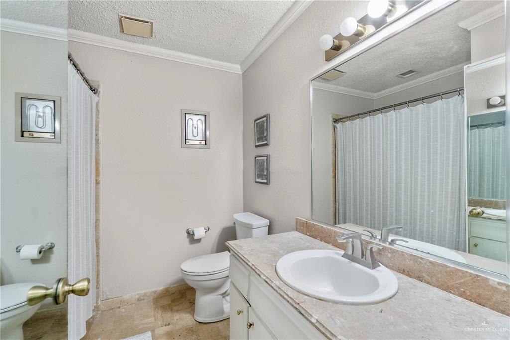 110 Country Club Road Brownsville, TX 78520 - Photo 9 of 18