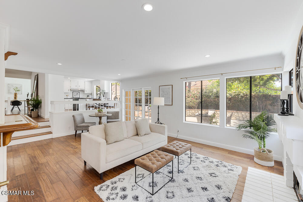 4035 Cliffrose Avenue Moorpark, CA 93021 - Photo 15 of 43 4035 Cliffrose Ave, Moorpark-12