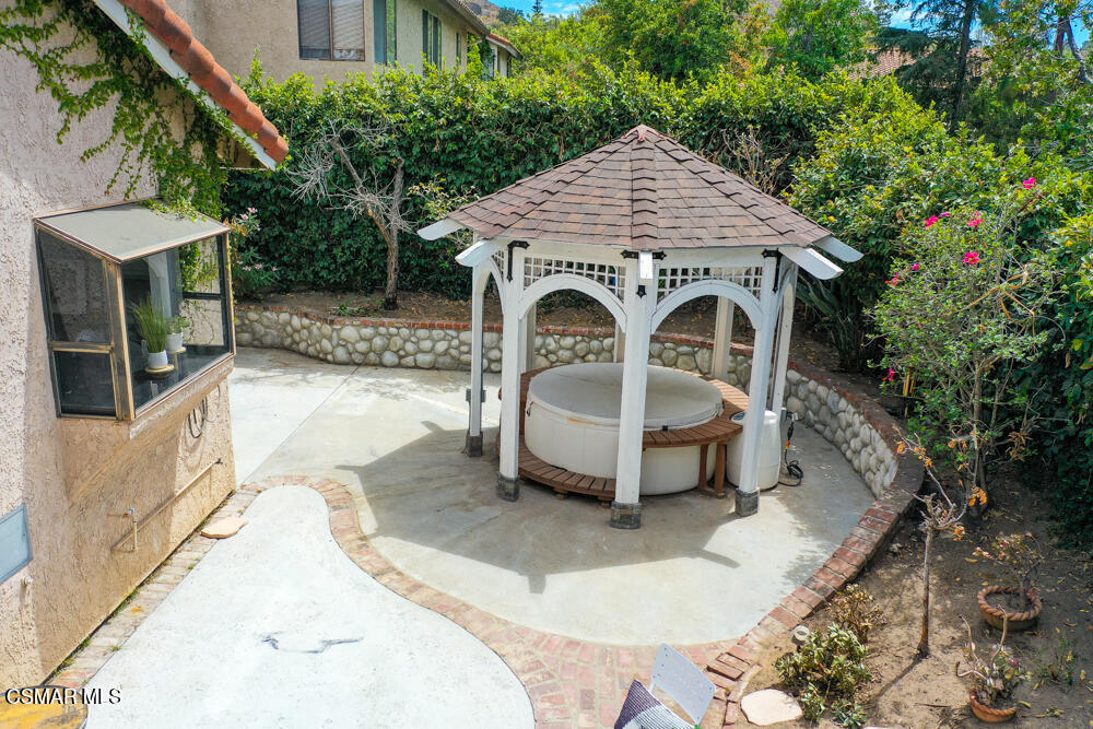 4035 Cliffrose Avenue Moorpark, CA 93021 - Photo 38 of 43 DJI_0078