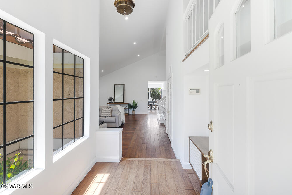 4035 Cliffrose Avenue Moorpark, CA 93021 - Photo 4 of 43 4035 Cliffrose Ave, Moorpark-1