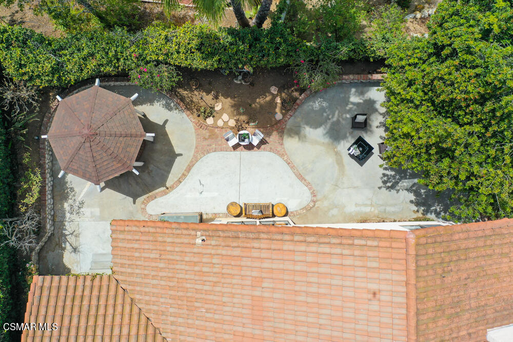 4035 Cliffrose Avenue Moorpark, CA 93021 - Photo 42 of 43 DJI_0080