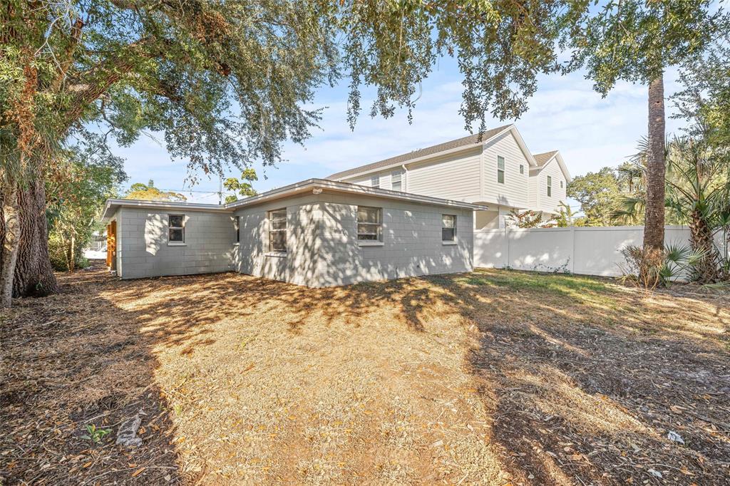 1908 West Chestnut Street Tampa, FL 33607 - Photo 27 of 35 Gallery Image 27