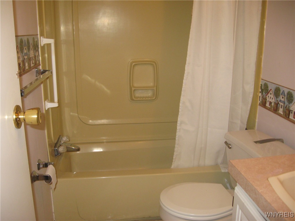 3233 Pratt Road, Unit 3B B Batavia, NY 14020 - Photo 12 of 21