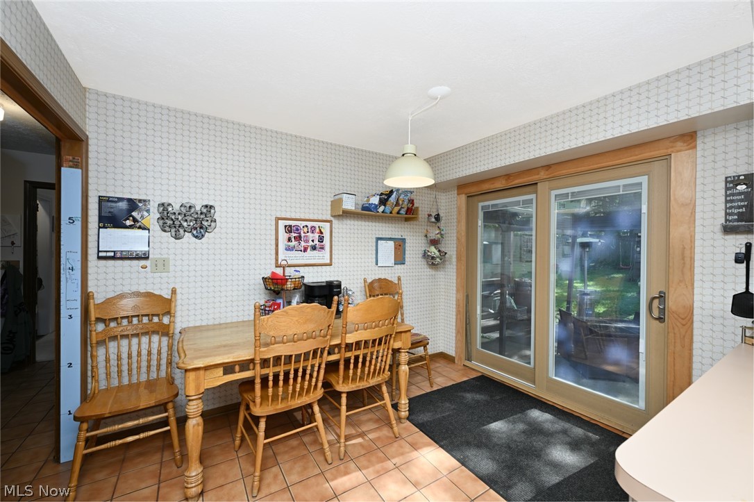3379 South Smith Road Fairlawn, OH 44333 - Photo 6 of 44 3379 S. Smith Road, Fairlawn, OH 44333