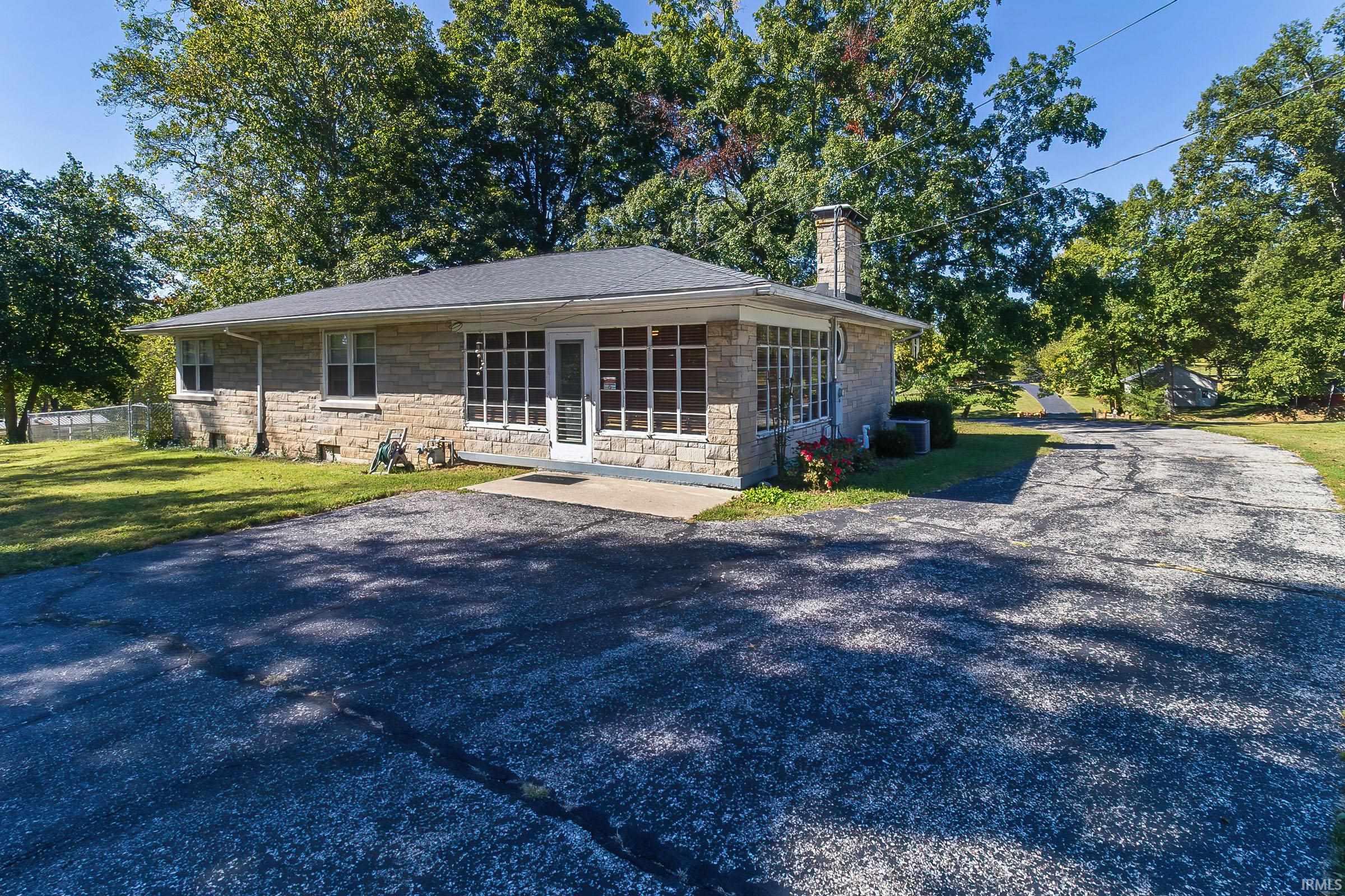5566 West Martin Road Newburgh, IN 47630 - Photo 25 of 38 Gallery Image 25