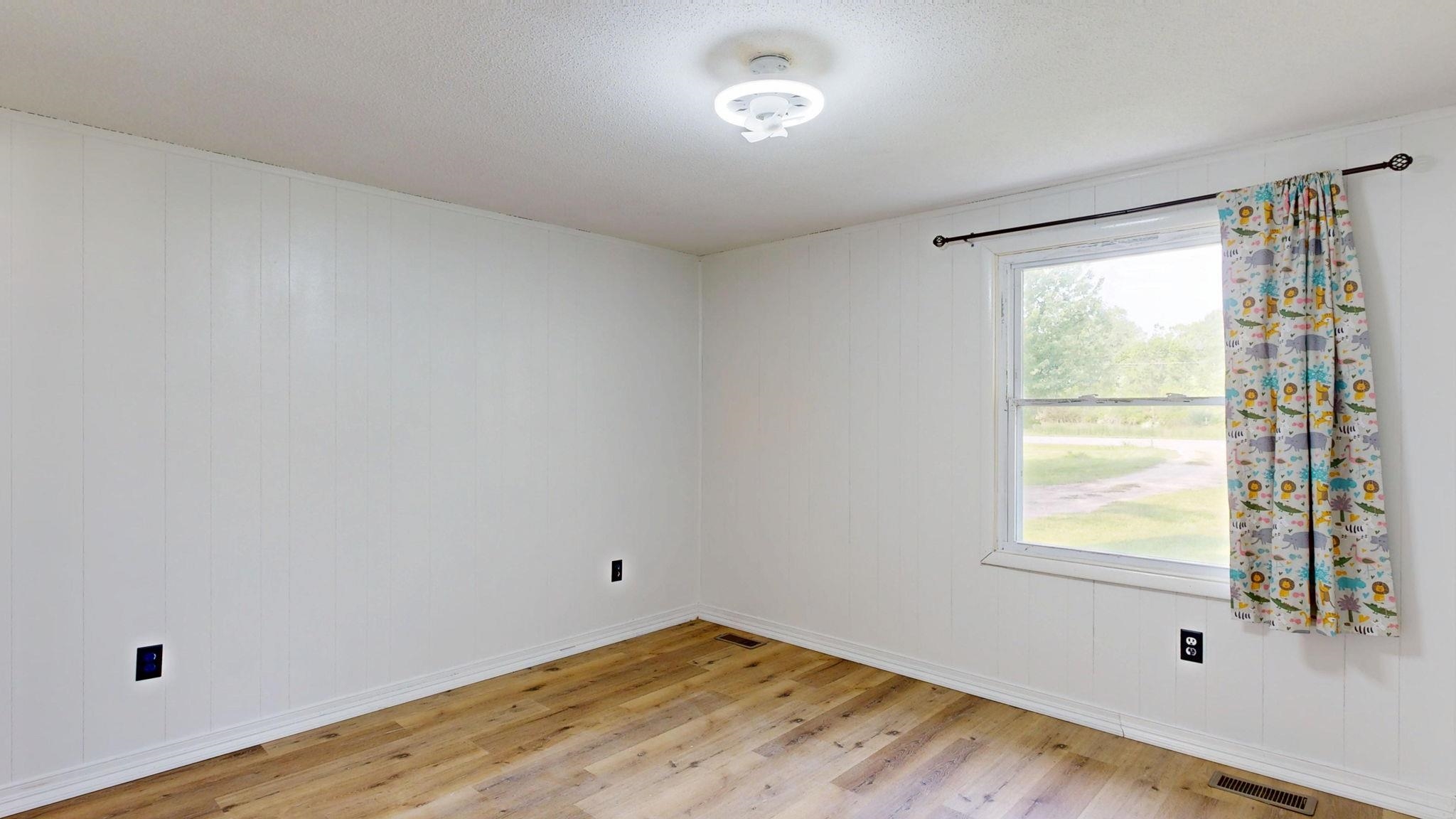 13148 North Saginaw Road Clio, MI 48420 - Photo 29 of 40