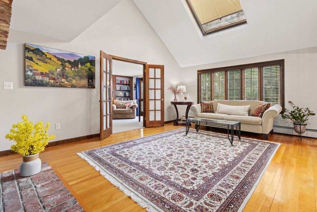 34 Kenney Road Middleton, MA 01949 - Photo 4 of 39 Gallery Image 4