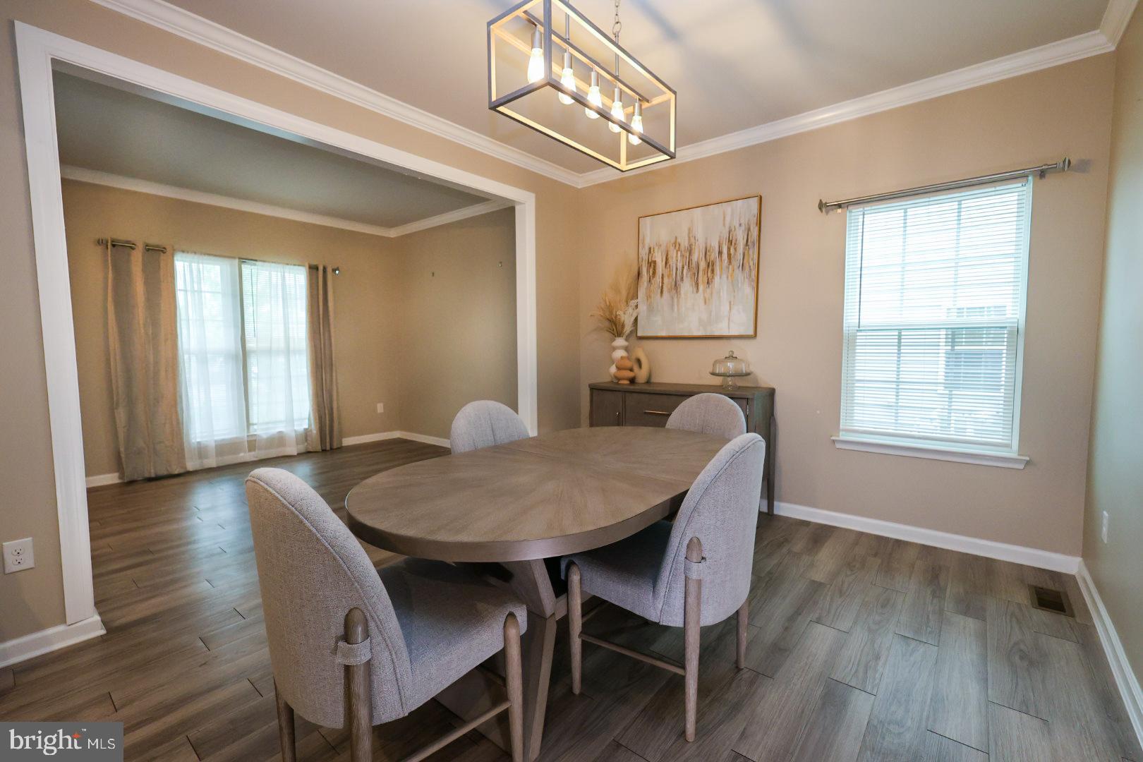 152 Tywyn Drive Middletown, DE 19709 - Photo 3 of 25 a dining room with furniture and window
