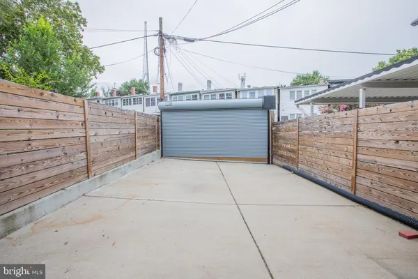 a view of building with an outdoor space