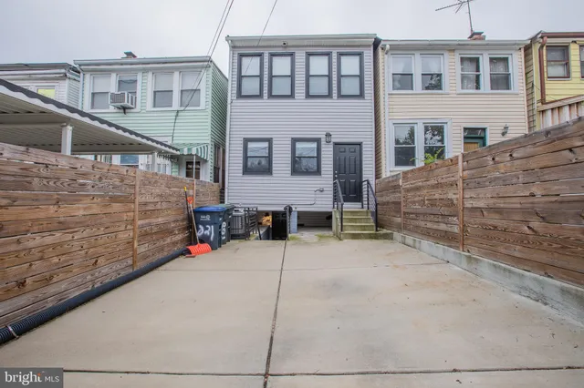 $4,500 | 821 Marietta Place Northwest, Washington, DC 20011