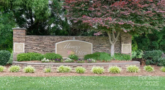 front view of house with a yard