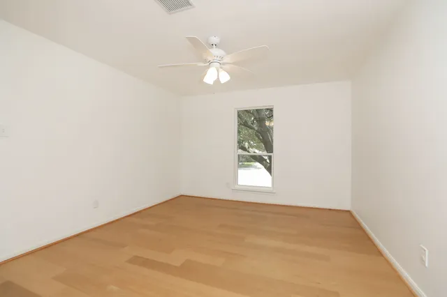 $3,300 | 13506 Charwell Crossing Lane, Houston, TX 77069