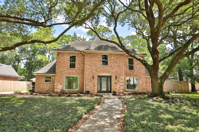 $3,300 | 13506 Charwell Crossing Lane, Houston, TX 77069