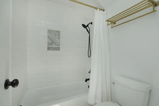 $3,300 | 13506 Charwell Crossing Lane, Houston, TX 77069