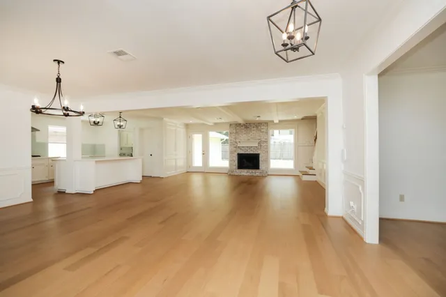 $3,300 | 13506 Charwell Crossing Lane, Houston, TX 77069