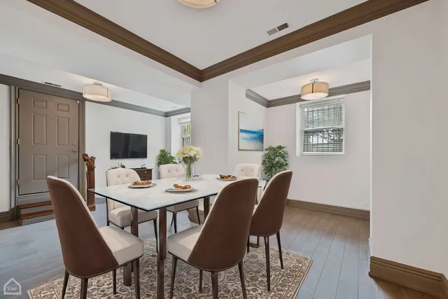 $8,345,000 | 4358 South Prairie Avenue, Chicago, IL 60653