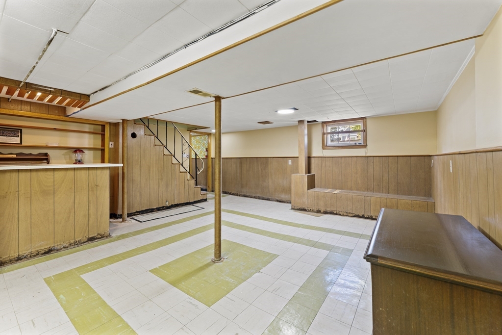 85 Oak Street Stoneham, MA 02180 - Photo 29 of 35