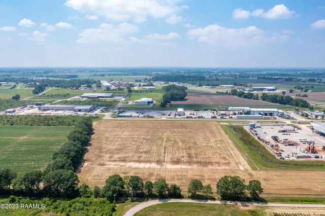 $610,670 | 4 Paul Segura Parkway, New Iberia, LA 70560