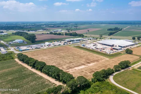 $610,670 | 4 Paul Segura Parkway, New Iberia, LA 70560