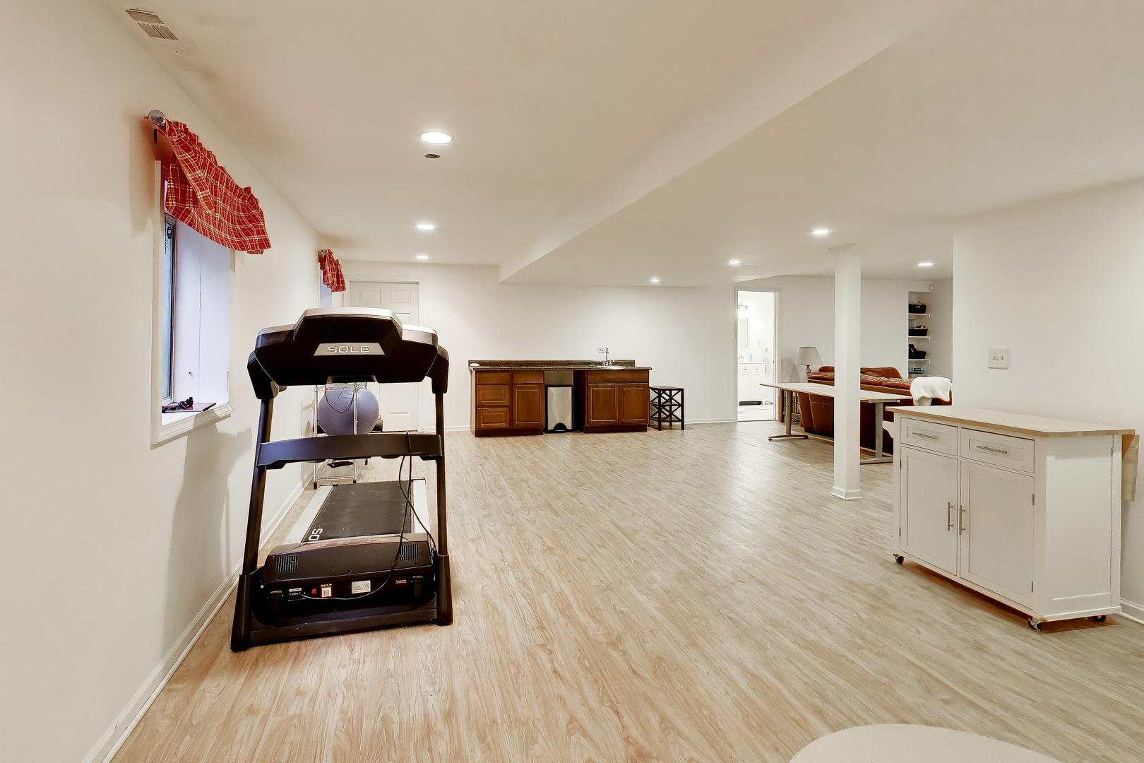 1425 Tyrell Avenue Park Ridge, IL 60068 - Photo 46 of 55 Gallery Image 46